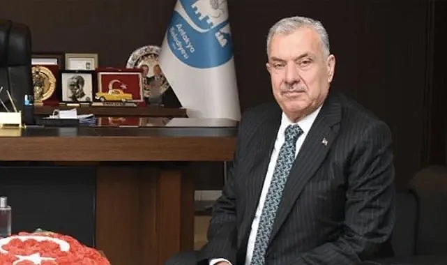 AKP'li Başkanın kardeşi kiralanan 2,5 milyarlık iş makinasını kimsenin haberi olmadan parçalattı